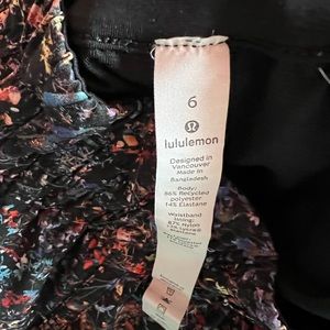 Lululemon Shorts Size 6